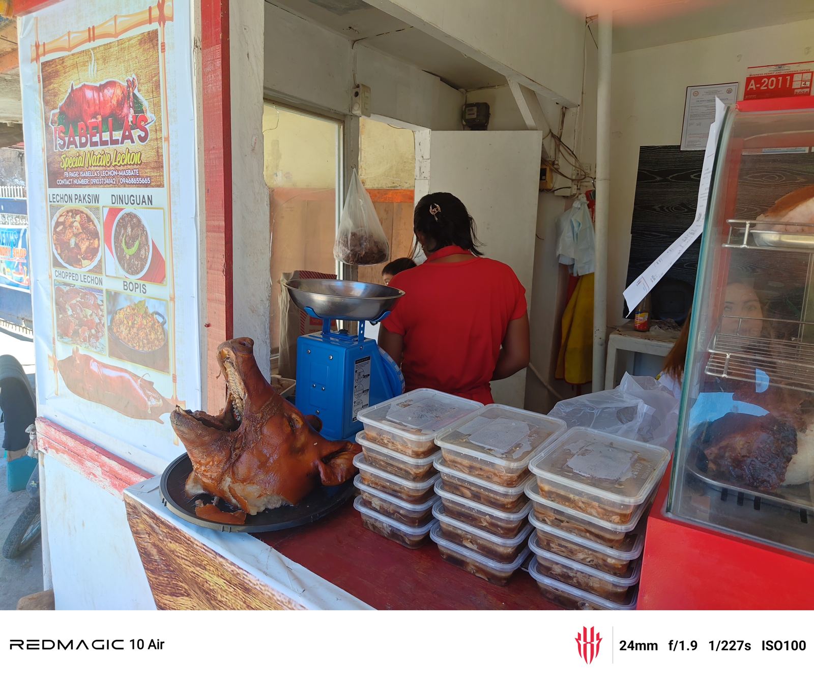 Isabella's Special Native Lechon stand, Masbate City